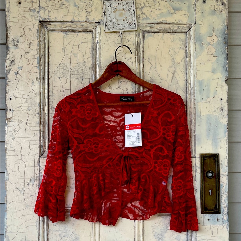 Marley Red Lace Blouse (tags attached) medium women's ❤️flare sleeves